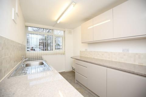 40 Leicester Crescent, Atherstone, CV9 3BH