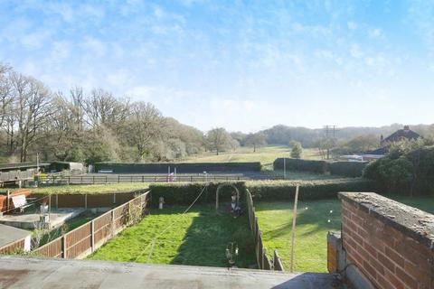 4 bedroom semi-detached house for sale - Boot Hill, Grendon