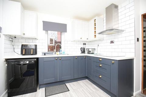 56 Tudor Crescent, Atherstone, CV9 3DA