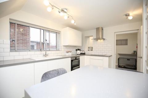 27 Orchard Close, Witherley, Atherstone, CV9 3LX