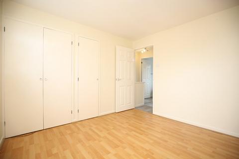 28 Minions Close, Atherstone, CV9 2BD