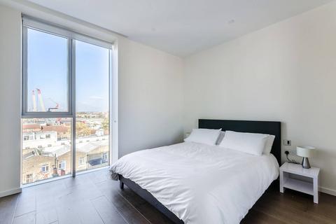 1 bedroom flat for sale, Lillie Square, Earls Court, London, SW6