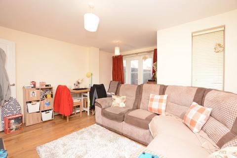 9 Larch Close, Nuneaton, CV10 9FE