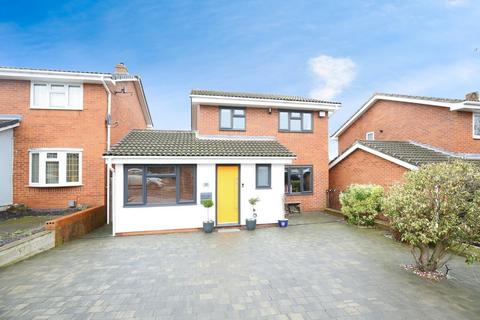 4 bedroom detached house for sale, Fielding Way, Galley Common