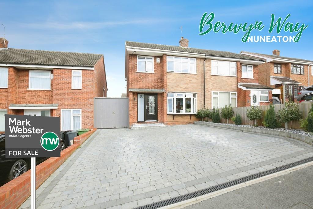 Berwyn Way, Nuneaton 3 bed semidetached house £264,000