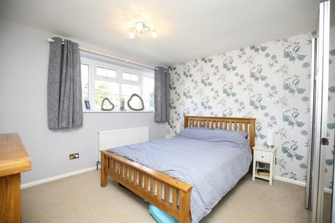 98 Main Road, Austrey, Atherstone, CV9 3EG