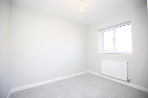43 Hickman Road, Galley Common, Nuneaton, CV10 9NG