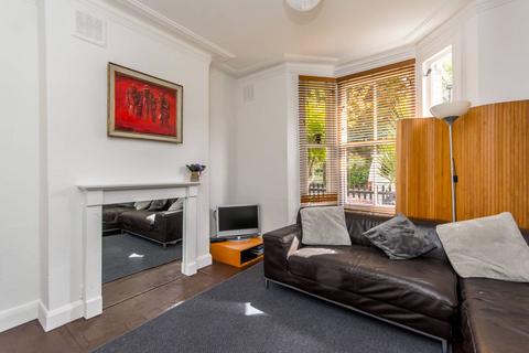 1 bedroom flat for sale, Fourth Avenue, Queen's Park, London, W10