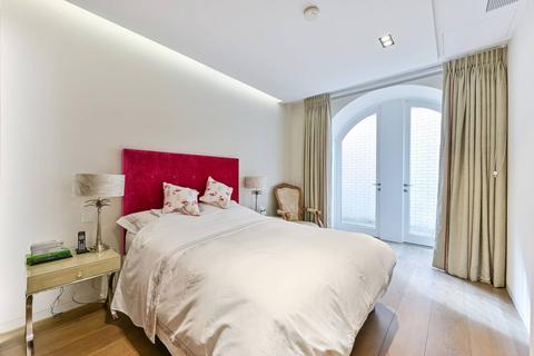 3 bedroom maisonette for sale, Pearson Square, Fitzrovia, London, W1T