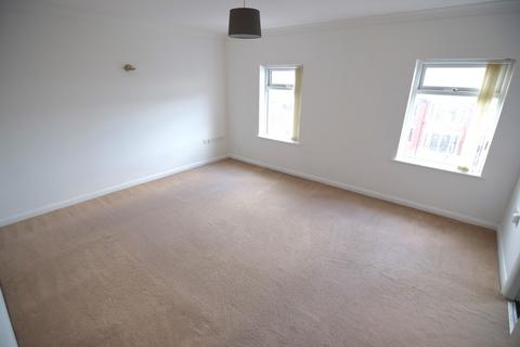 2 bedroom apartment to rent, Northumberland Avenue, Blackpool