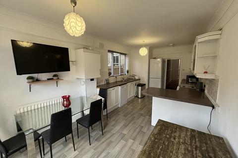 5 bedroom terraced house to rent - Alloa Road, London SE8