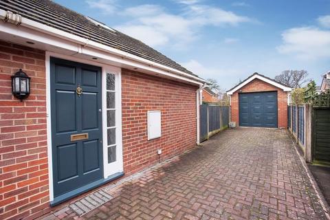 2 bedroom detached bungalow for sale, Blackshaw Close, Mossley, Congleton