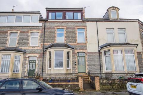 6 bedroom terraced house for sale, Paget Terrace, Penarth