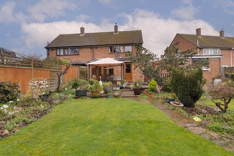 12 Dowgate Close, Tonbridge, TN9 2EL