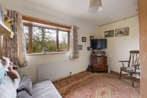 12 Dowgate Close, Tonbridge, TN9 2EL