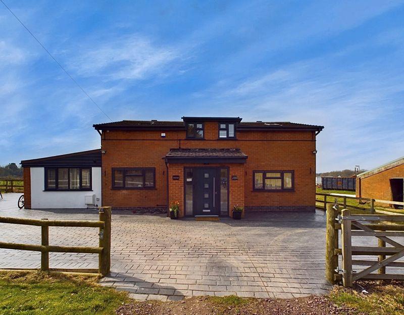 Jasmine Cottage, Codsall Road... 3 bed detached house for sale £499,500