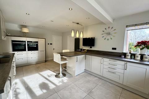 2 Station Road, Waltham, Grimsby, DN37 0PP