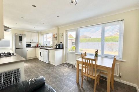 4 Collingwood Crescent, Grimsby, DN34 5RG