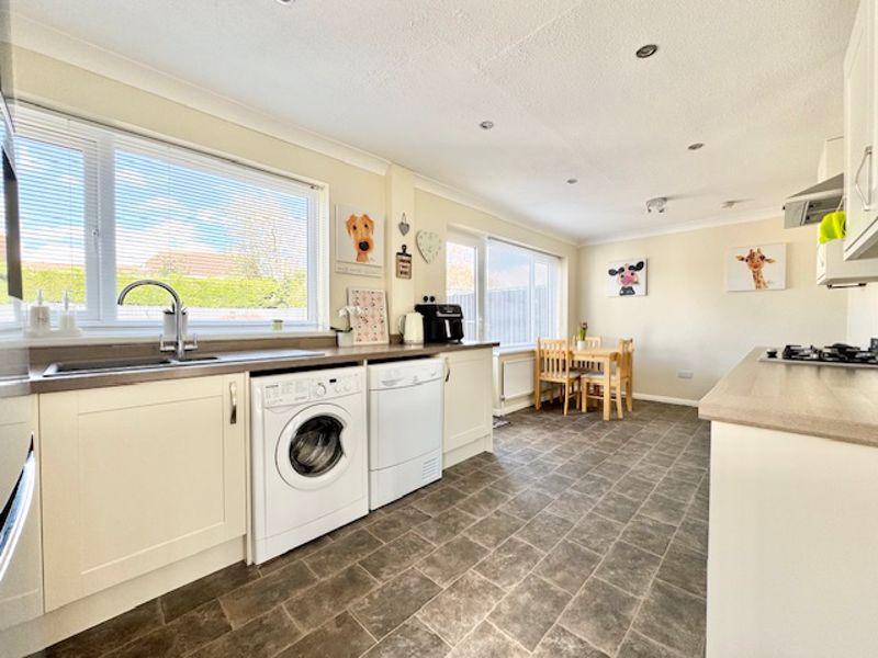 Kitchen living...