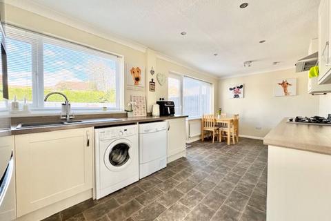 4 Collingwood Crescent, Grimsby, DN34 5RG