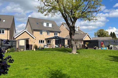 5 bedroom detached house for sale, Hall Lane, Elmswell