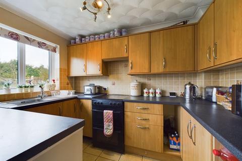 3 bedroom semi-detached house for sale, Kipling Way, Stowmarket