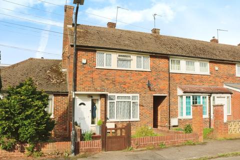 15 Webb Close, Slough, SL3 7SQ