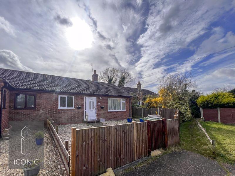 Wensum Drive, North Elmham, Dereham 2 bed semidetached bungalow for
