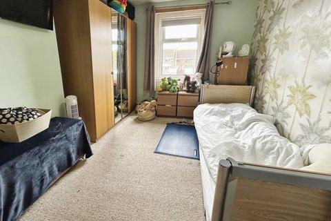21 Cross View, Exeter, EX2 8SL