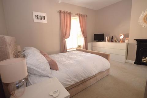 2 bedroom terraced house for sale - Stanhope Street, Abergavenny