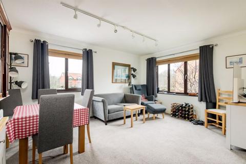 2 bedroom apartment for sale - Canada Way|Harbourside
