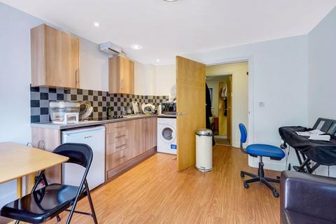 1 bedroom apartment to rent - 21a Palace Street, Canterbury