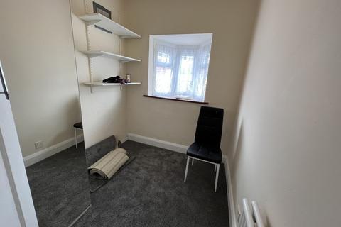 undefined, Milford Road, Southall