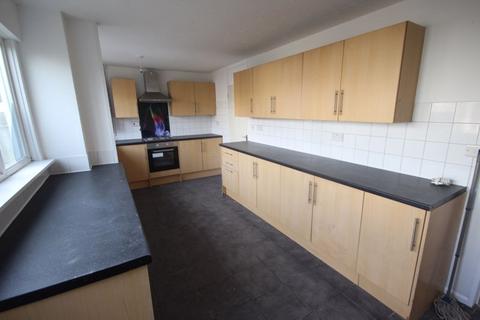 68 Oak Croft, Birmingham, B37 5AU