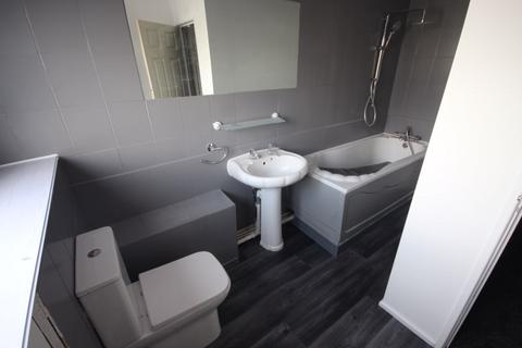 68 Oak Croft, Birmingham, B37 5AU