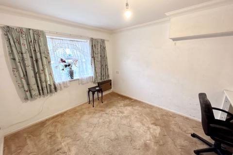 1 bedroom apartment for sale, Albert Street, Ventnor