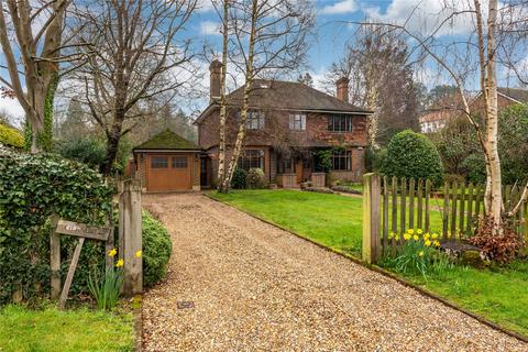 5 bedroom detached house for sale - Deepdene Park Road, Dorking, Surrey, RH5