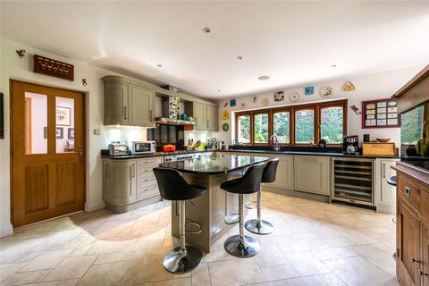 Glendale Deepdene Park Road, Dorking, RH5 4AW