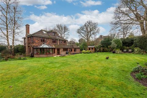 Glendale Deepdene Park Road, Dorking, RH5 4AW