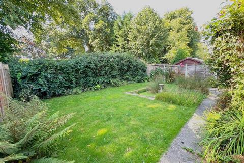 12 Antingham Drive, North Walsham, NR28 9BE