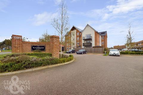 2 bedroom flat for sale, Waterside Drive, Ditchingham, Bungay