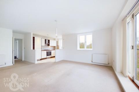 2 bedroom flat for sale, Waterside Drive, Ditchingham, Bungay