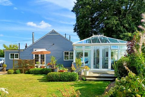 3 bedroom detached bungalow for sale, Rural Northiam, east Sussex TN31