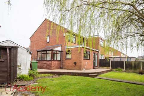 3 bedroom semi-detached house for sale, Clincton View, Widnes