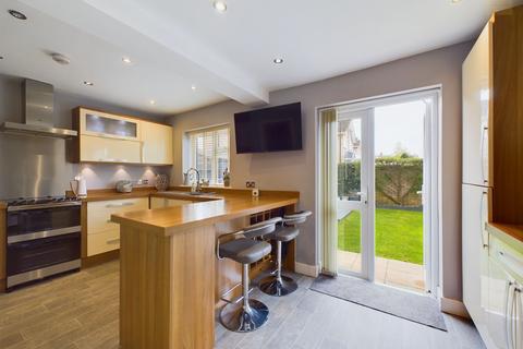 3 bedroom detached house for sale - Ryhall, Stamford PE9