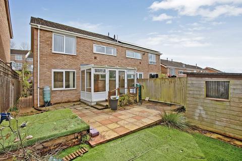 3 bedroom semi-detached house for sale - Howard Close, Teignmouth