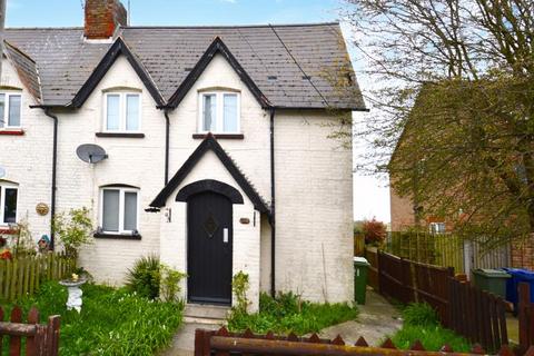 3 bedroom end of terrace house for sale - High Street, Eastchurch