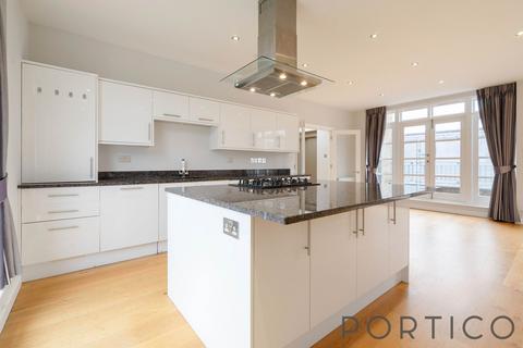 3 bedroom apartment to rent, Restoration Square, Battersea High Street