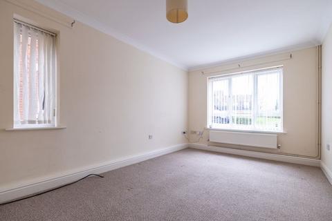 27 Windrush Close, Downhead Park, Milton Keynes, MK15 9BN