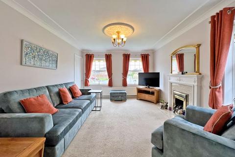 4 bedroom detached house for sale, Baldwin Way, SWINDON